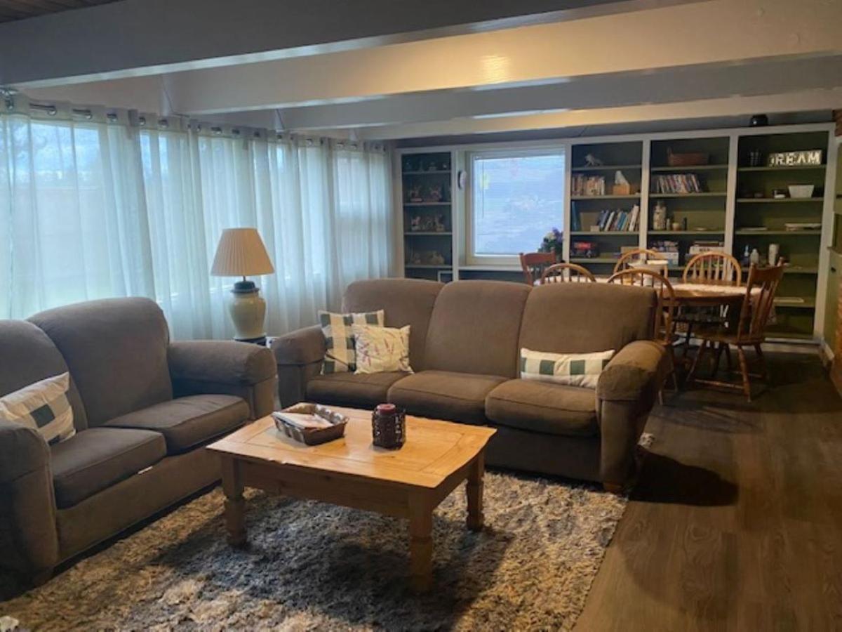 Spacious Lower Level Living All For You! Corvallis Buitenkant foto