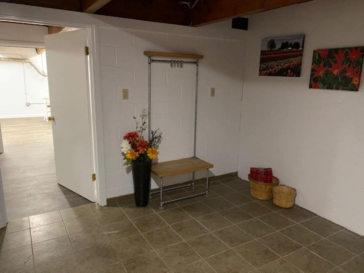 Spacious Lower Level Living All For You! Corvallis Buitenkant foto